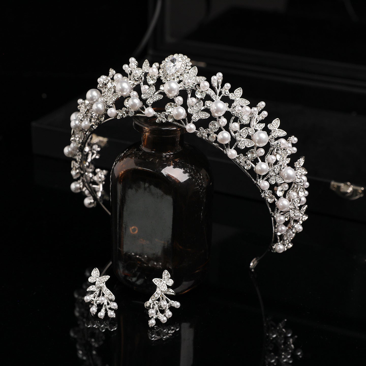 Elegant Zircon and Pearl Bridal Hair Crown for Wedding and Formal Hairstyles